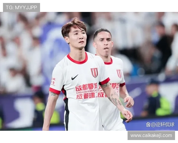 成都足球队在钻石联赛积分榜中以60分稳居第一名展现强劲实力