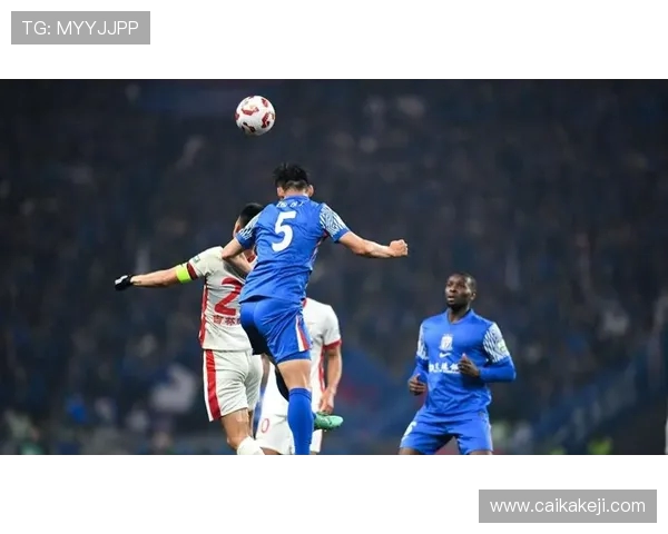 中超足球激战深圳对阵河北争夺胜利与荣耀的精彩对决 中超足球激战深圳对阵河北争夺胜利与荣耀的精彩对决