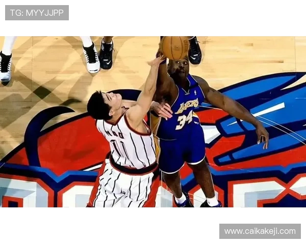 姚明与奥尼尔巅峰对决精彩瞬间回顾视频解析